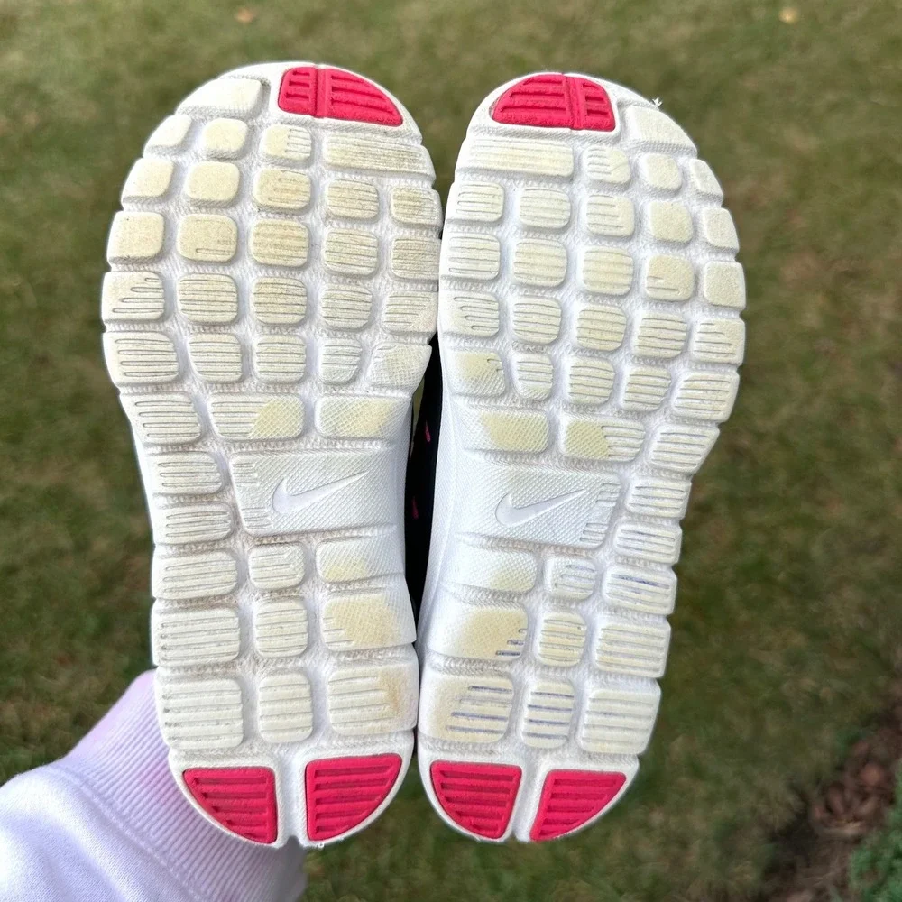 Nike Kids Flex 2015 Run Toddler Girl Athletic Shoes Size 11 Black/White/Pink Pow